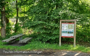 Original Wanderparkplatz Schneeberg Copyright Tourist-Information Willingen CC BY-SA.jpg