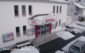 Außenansicht des Filmtheaters Winterberg.