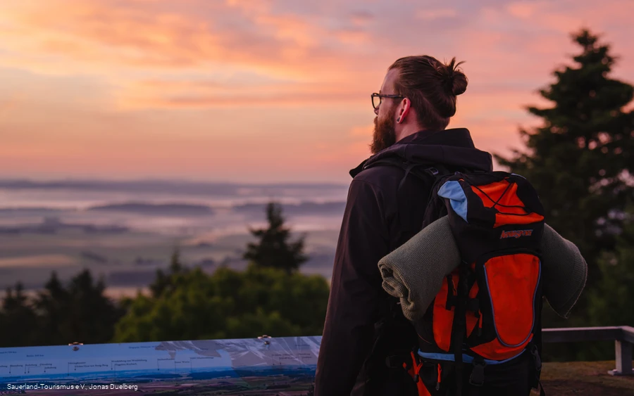 Sauerland-Hoehenflug bei Korbach