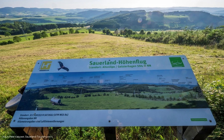 Panoramatafel am Sauerland-Höhenflug