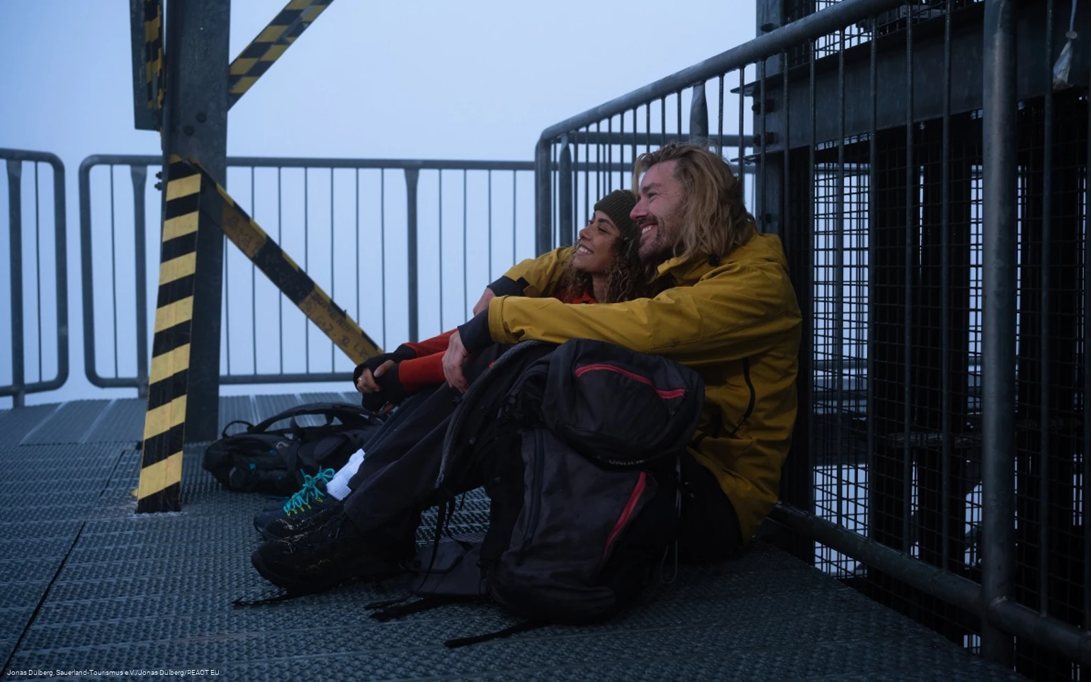 Frühnebel auf dem Schombergturm