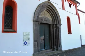Eingang in die Barockkirche