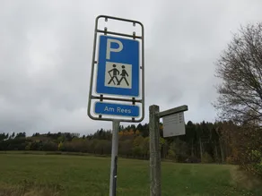 Parkplatz Am Rees-Hallenberg.JPG